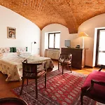 Residenza Del Hotel 3*